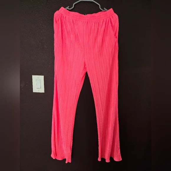 Dressed In Lala Electric Pink Pant (ONLY THE PANTS) - Picture 2 of 7